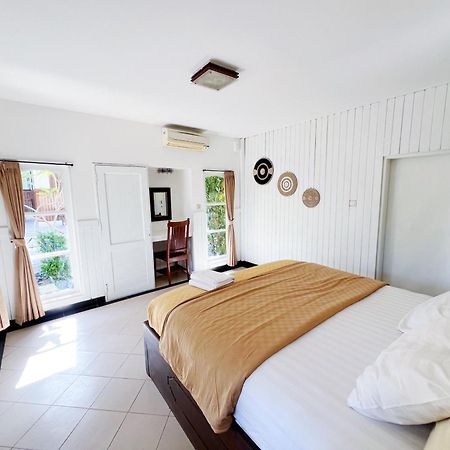 Puri Nusa Beach Hotel Lembongan Buitenkant foto
