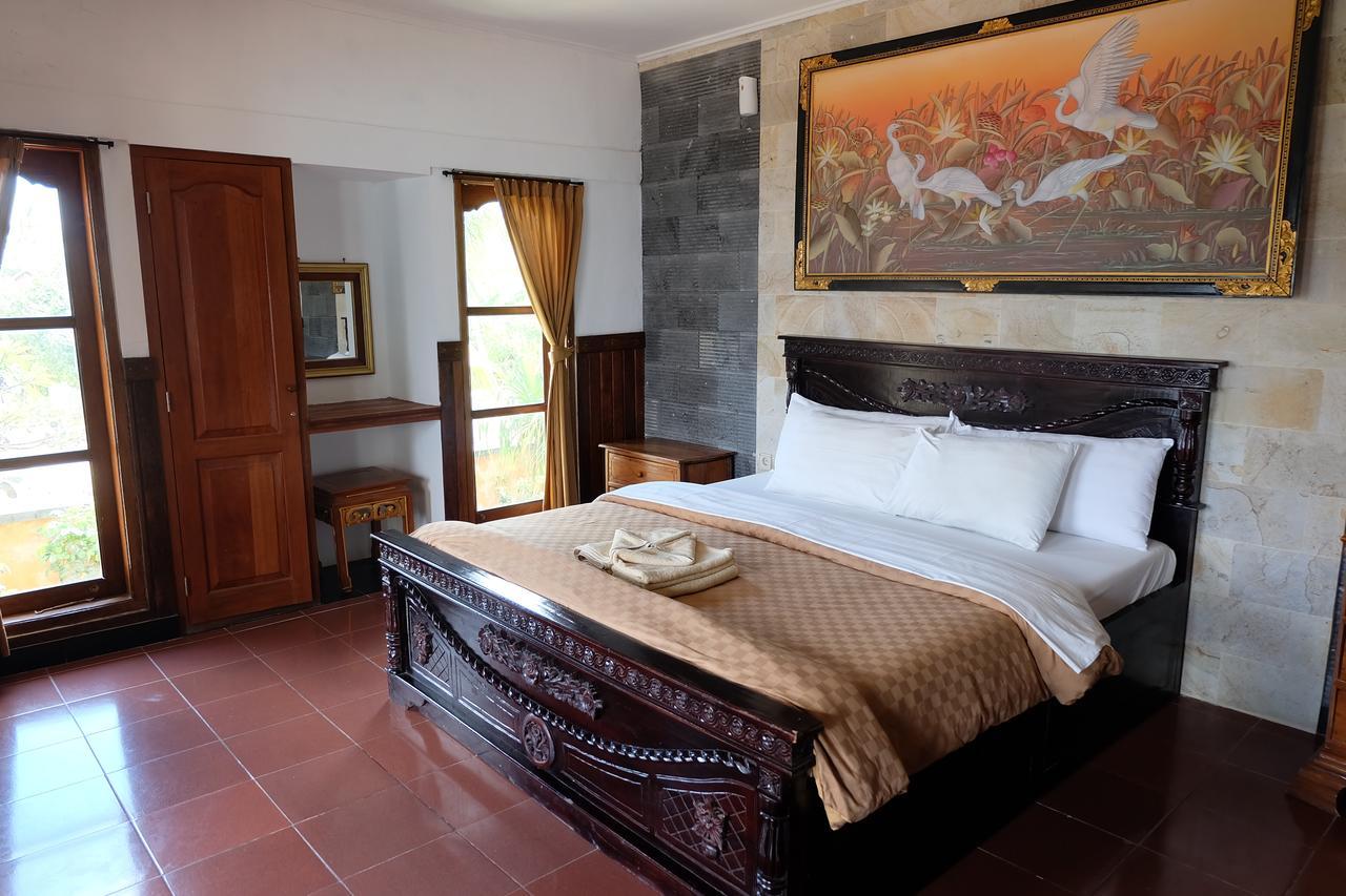 Puri Nusa Beach Hotel Lembongan Buitenkant foto