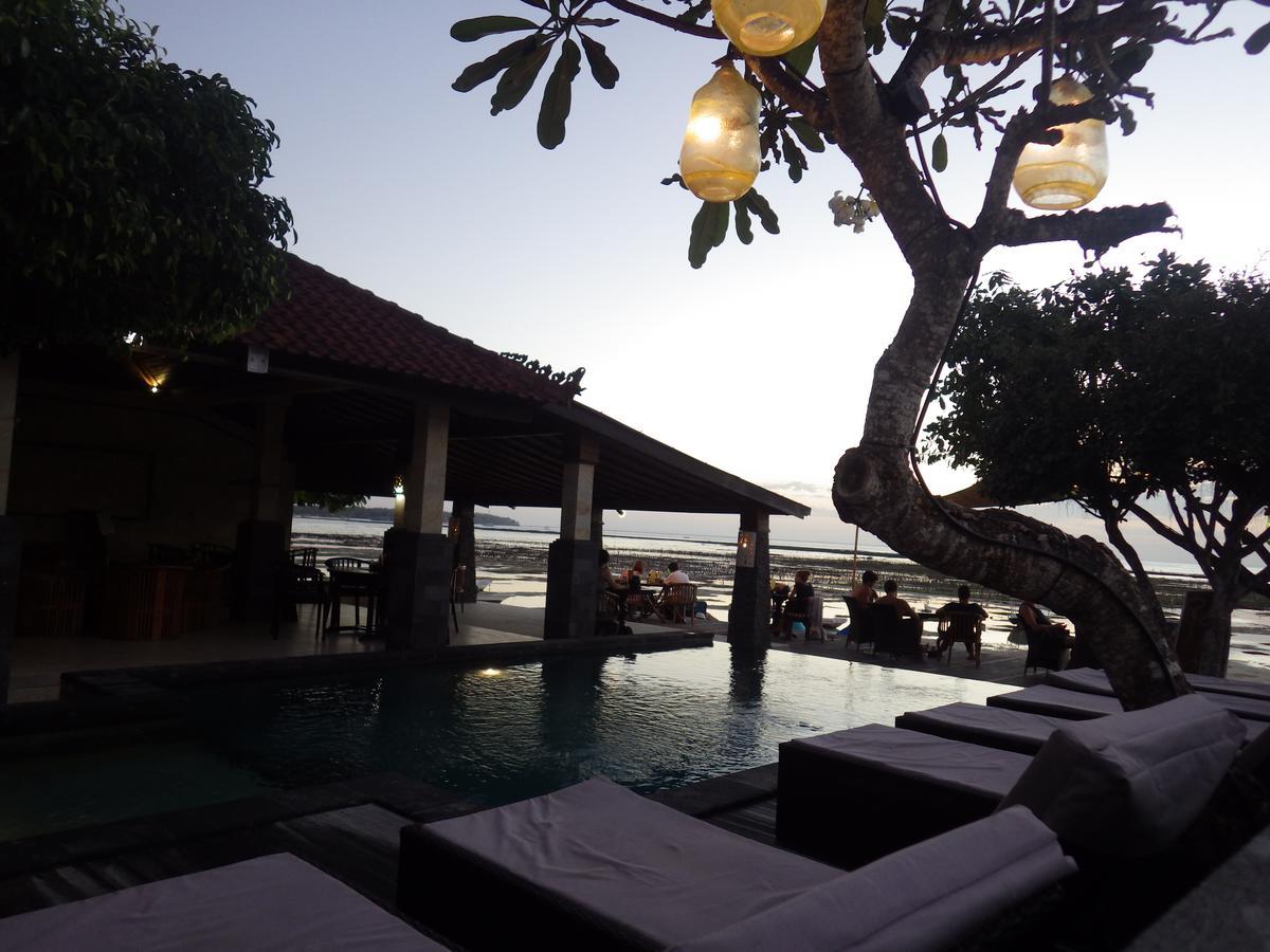 Puri Nusa Beach Hotel Lembongan Buitenkant foto