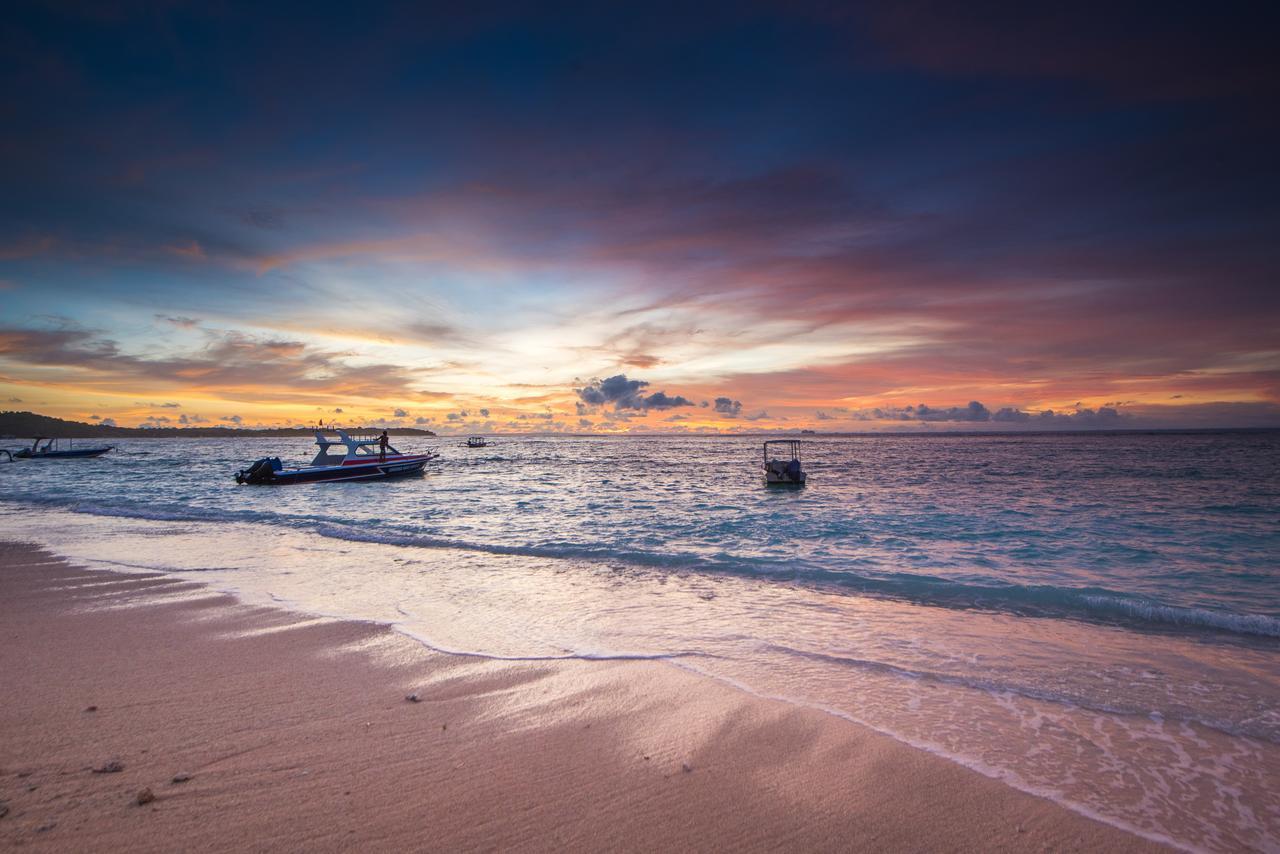 Puri Nusa Beach Hotel Lembongan Buitenkant foto