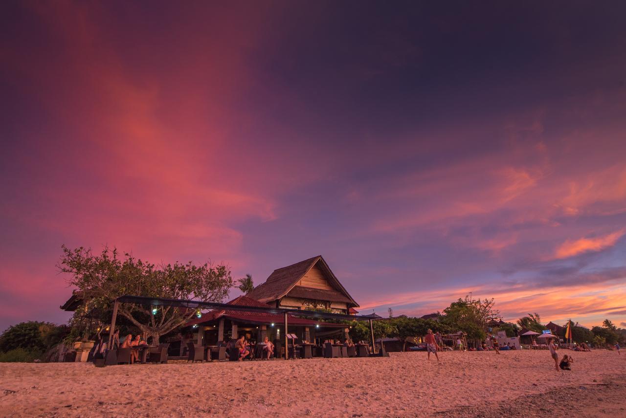 Puri Nusa Beach Hotel Lembongan Buitenkant foto