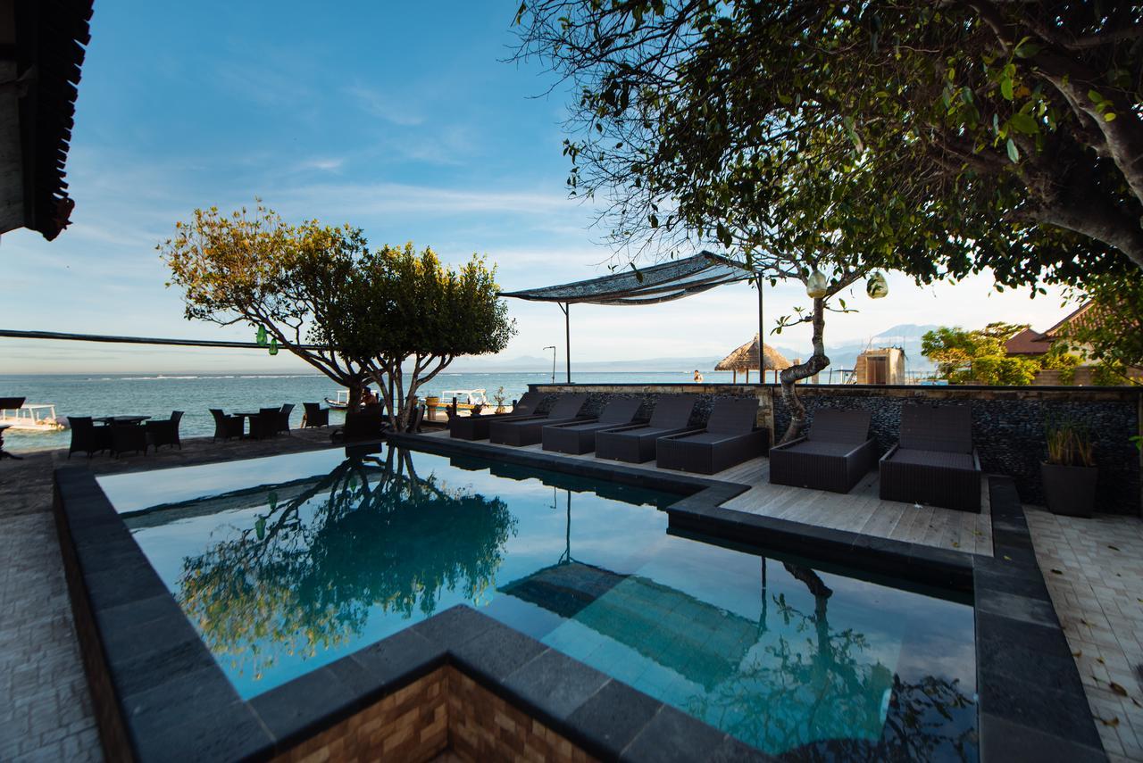 Puri Nusa Beach Hotel Lembongan Buitenkant foto